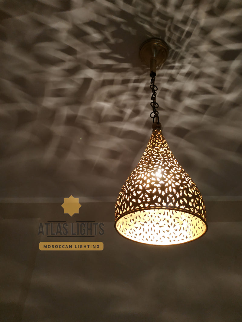 Brass Pendant Ceiling Lights Fixtures, Classic Pendant Lamp, E26 Industrial Metal Hanging Pendant Led Lighting for Kitchen, Bedroom, Dining Room, Hallway,